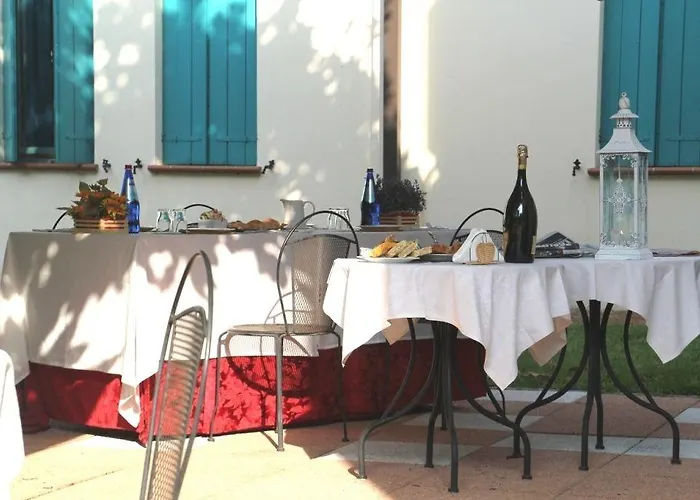 Rurale Cannevie فندق