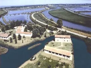 Rurale Cannevie فندق ليدو دي فولانو